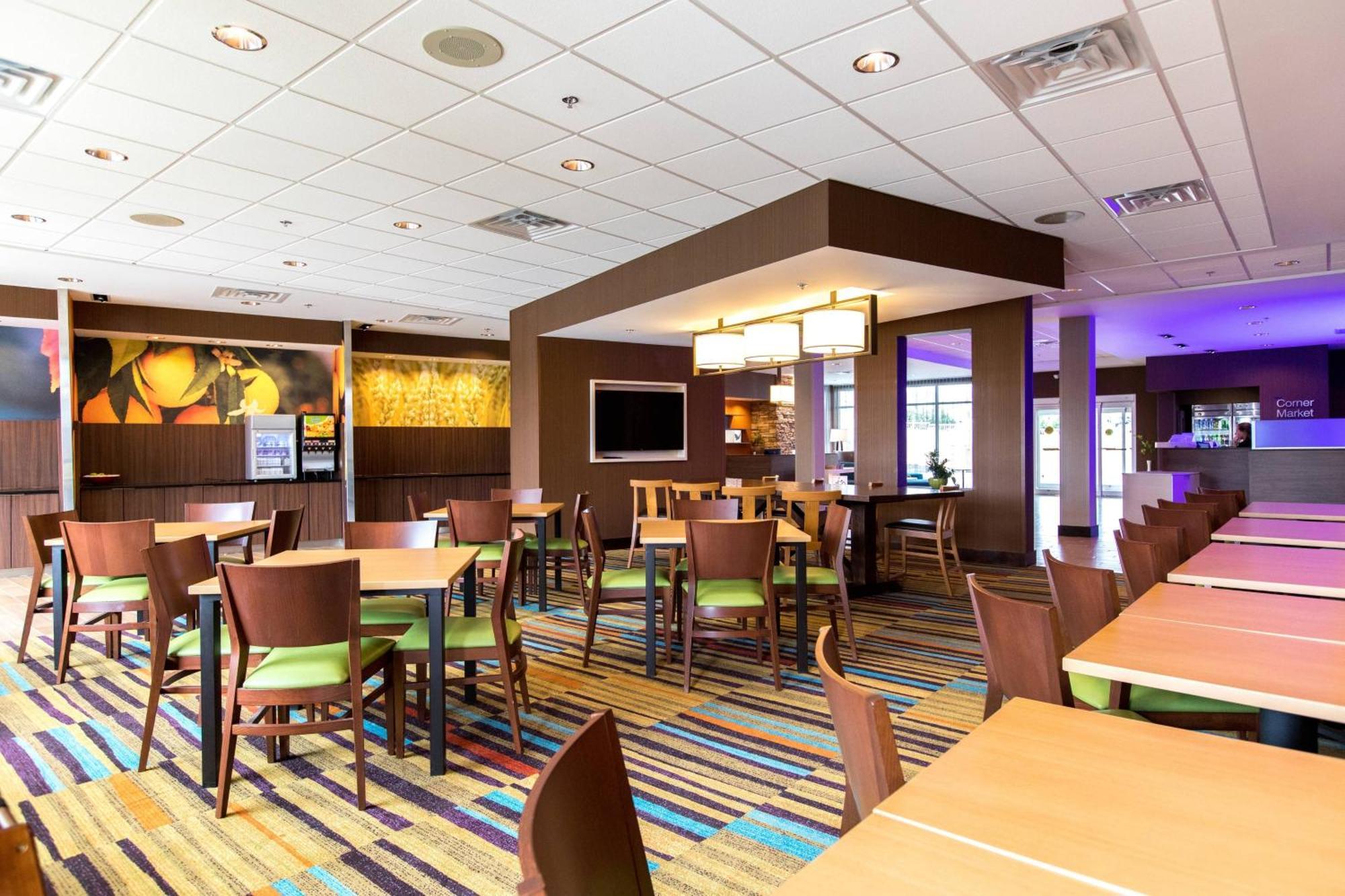 Fairfield Inn & Suites By Marriott Atlanta Акворт Экстерьер фото
