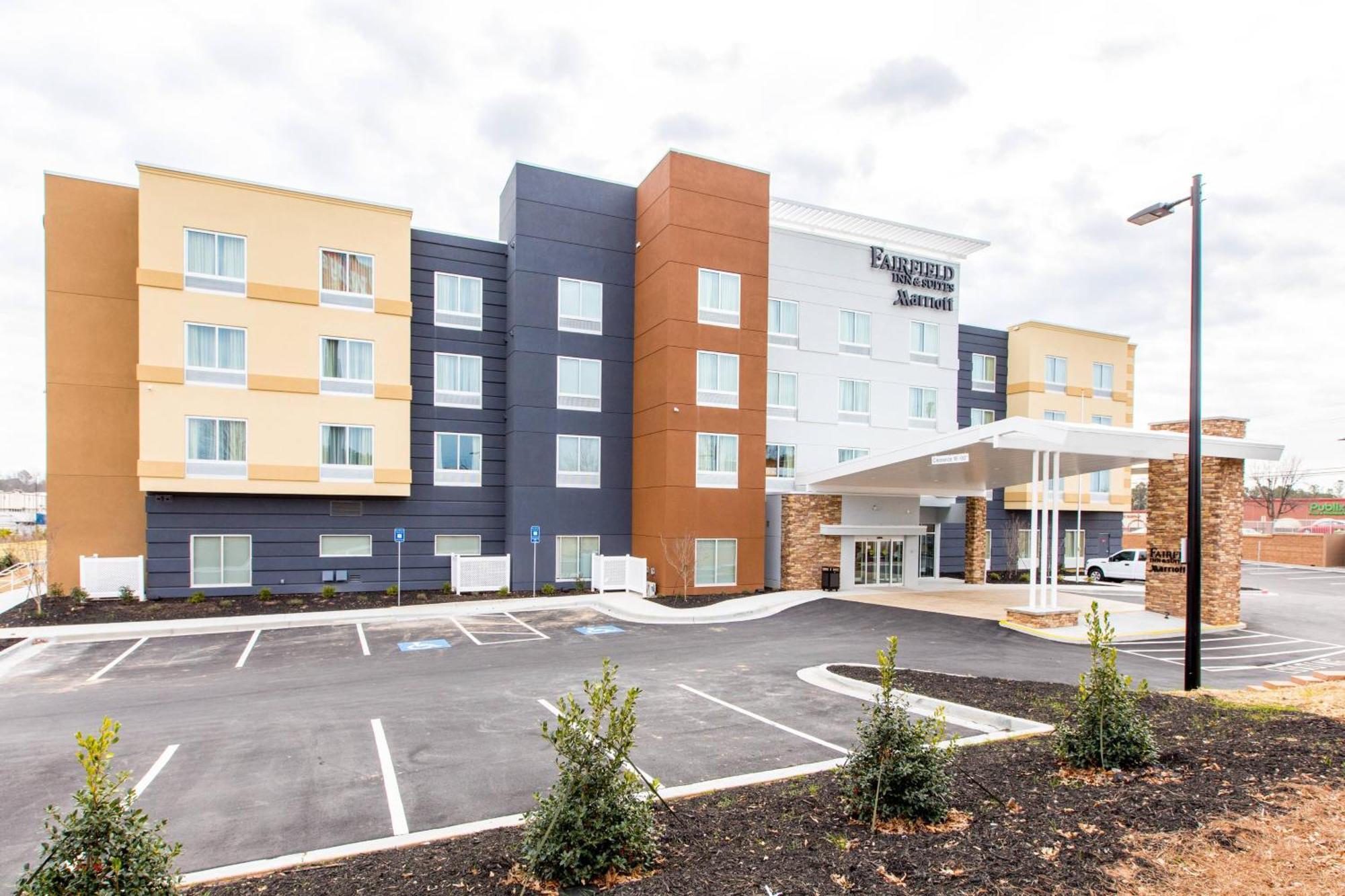 Fairfield Inn & Suites By Marriott Atlanta Акворт Экстерьер фото