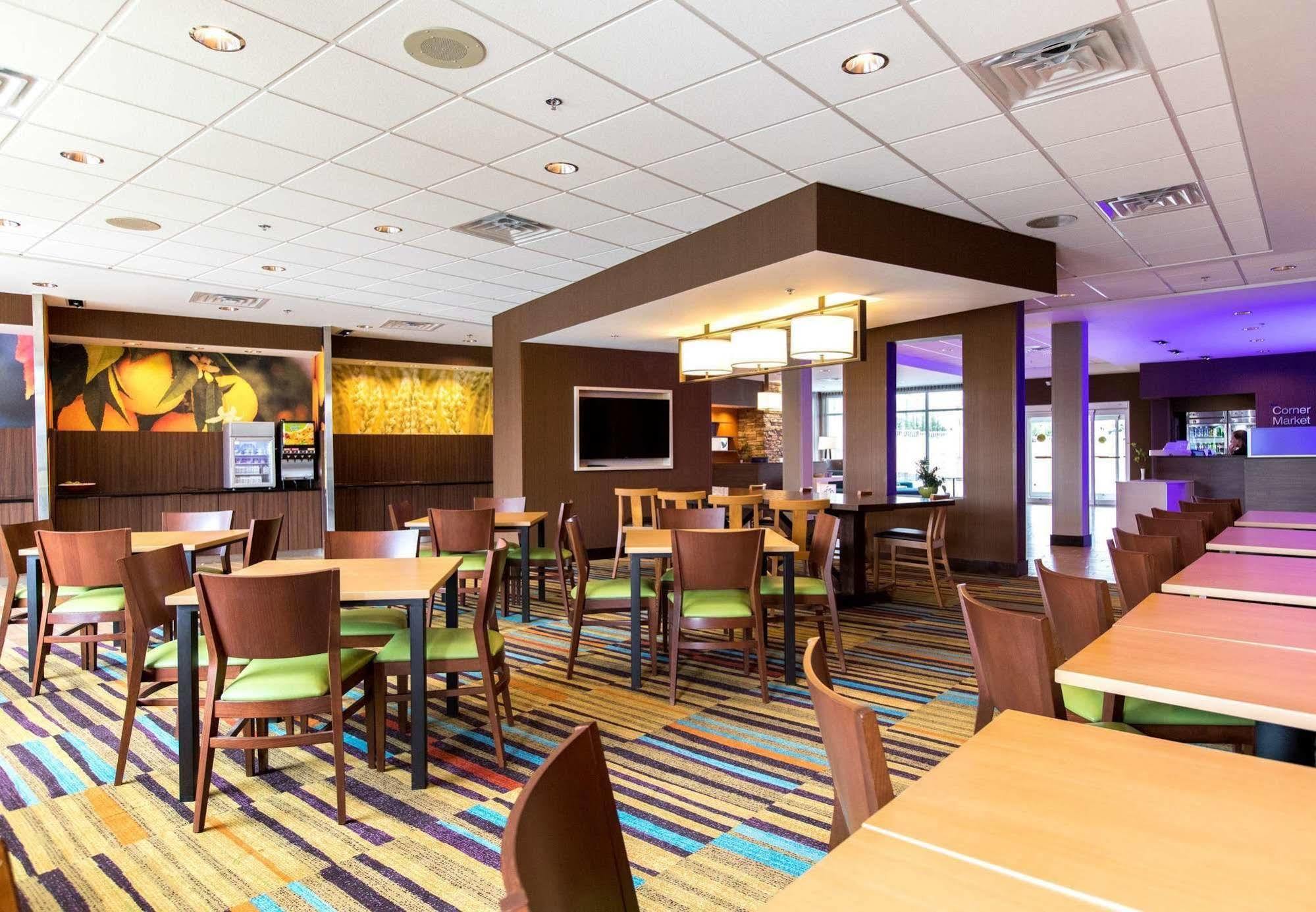 Fairfield Inn & Suites By Marriott Atlanta Акворт Экстерьер фото